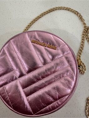 Michael Kors Metallic Pink Quilted Round Crossbody with Gold Chain